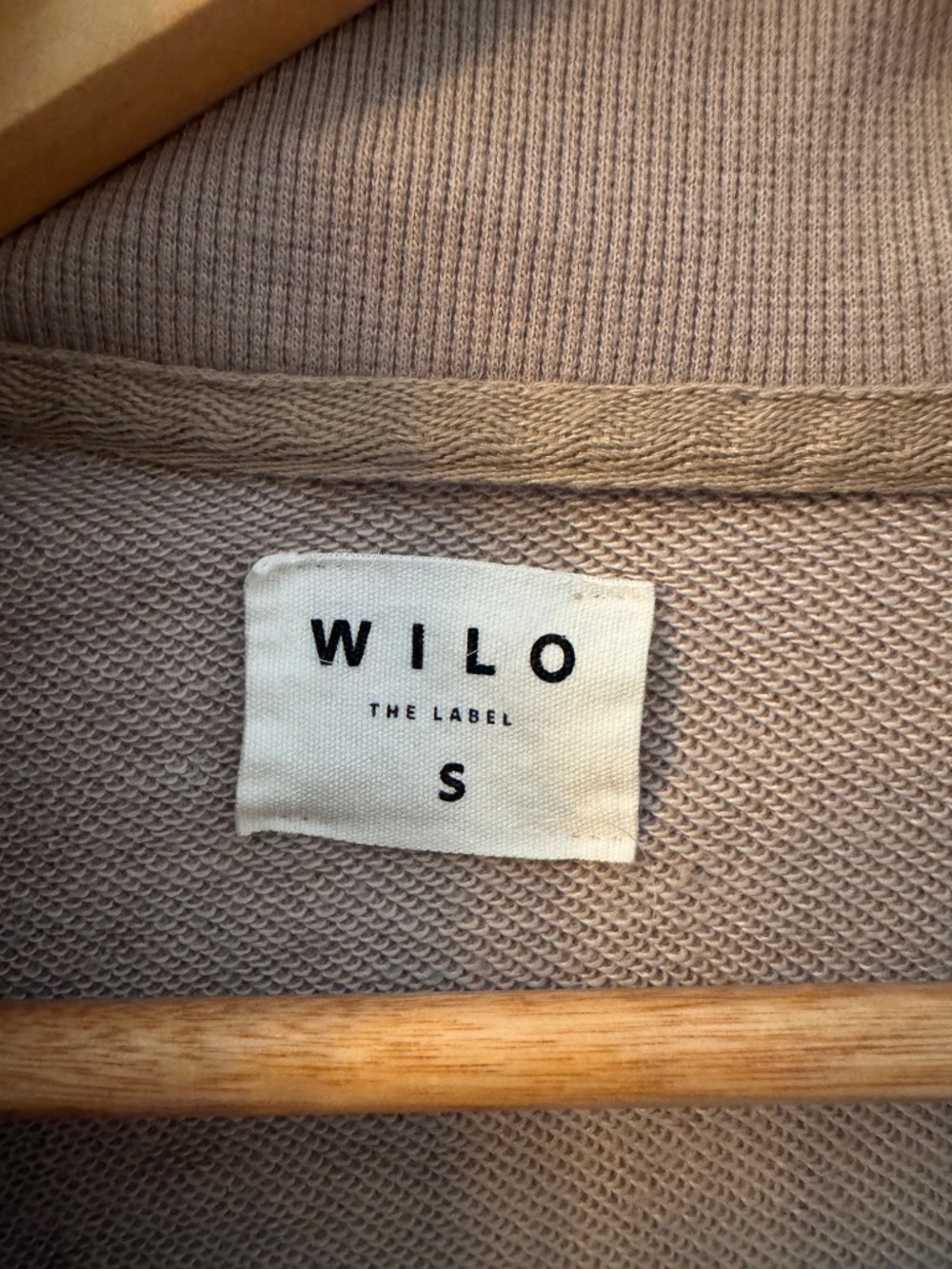 Wilo The Label Half Zip Pullover Sweatshirt Taupe Size Small - Picture 2 of 7